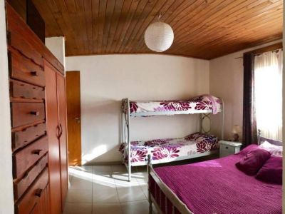 Hostels Unelen