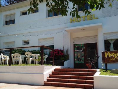 2-star Hotels Maresias