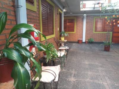 Residencial Santiago Bed & Breakfast in Posadas